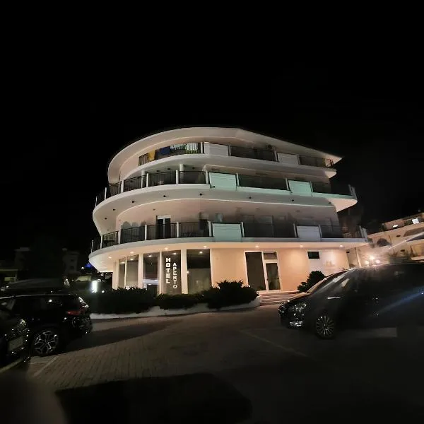 Eu ropa Hotel，位于内雷托的酒店