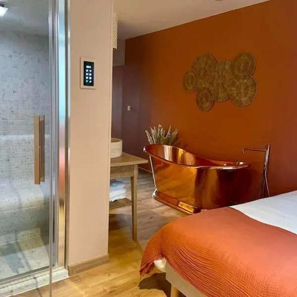 Les secrets de la baie - La Romana - évasion relaxante hammam et Spa privatif，位于埃塔普勒的酒店