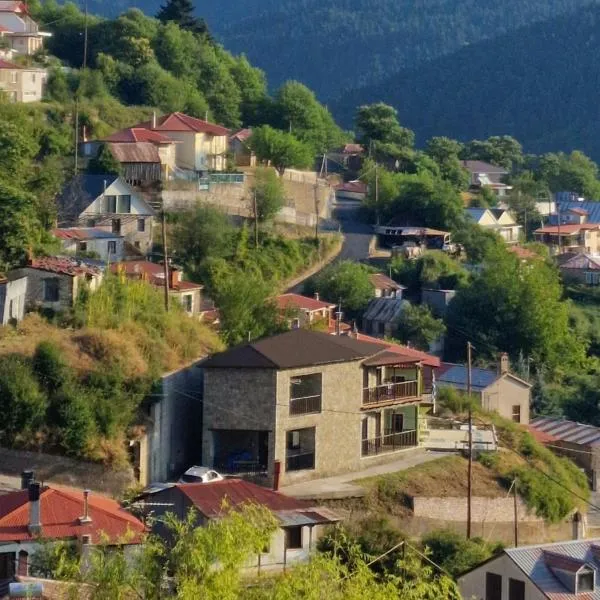 The Black Chestnut，位于Áyios Nikólaos的酒店