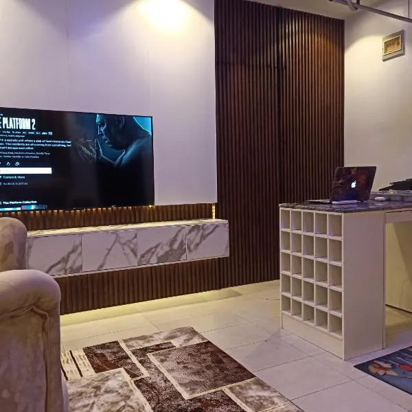 1 Bedroom Solid Rock，位于伊凯贾的酒店