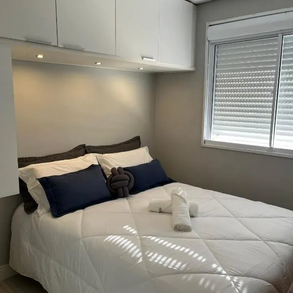 Apartamento Central 2 Quartos c Garagem，位于Pelotas的酒店