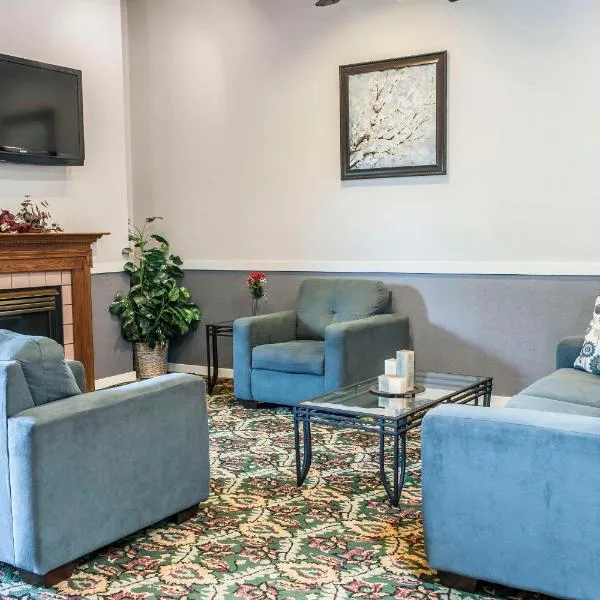 Quality Inn Rochester South，位于Rochester的酒店