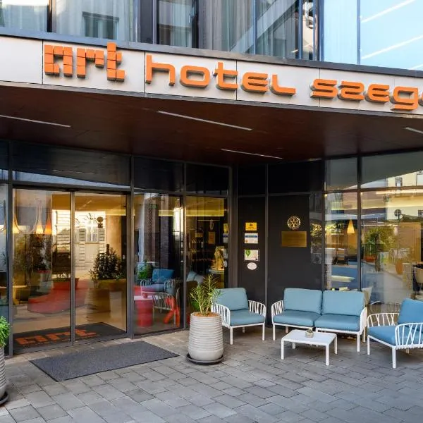 塞格德艺术酒店，位于塞格德的酒店