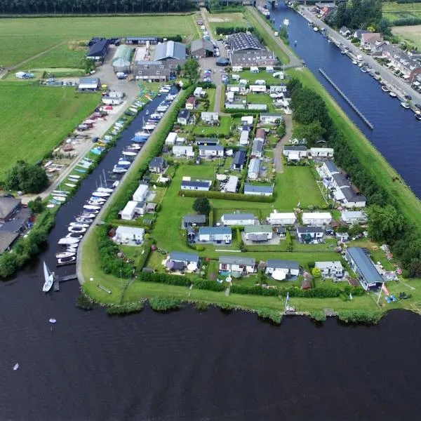 Glamping de Hof van Eeden，位于Warmond的酒店