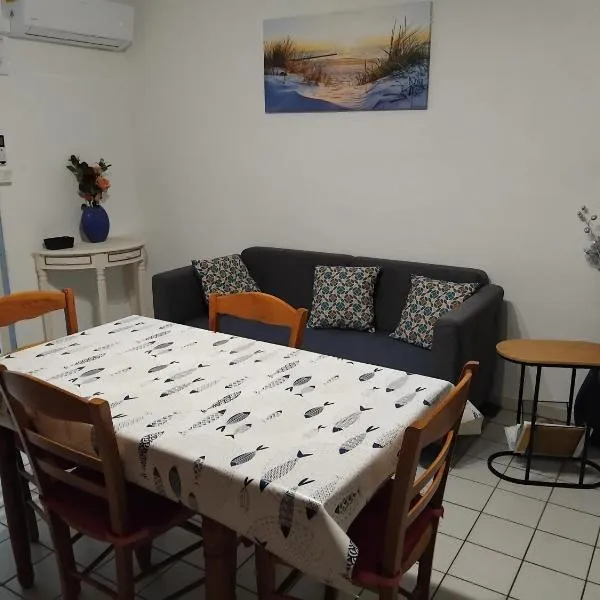 Maison agréable à Le Crotoy, 57 m² avec vélos inclus，位于勒克罗图瓦的酒店