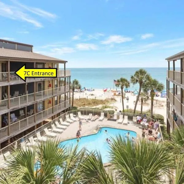 Sandpiper 7-C ON the BEACH- Smart TVs，位于格尔夫海岸的酒店