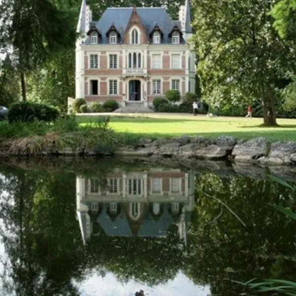 Maison d'hôtes Le Manoir de Contres，位于Fougères-sur-Bièvre的酒店