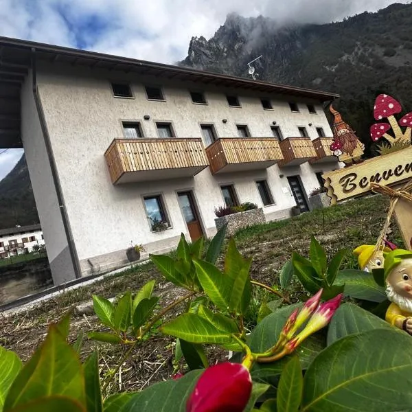 Agriturismo Ai 7 nani，位于Peron的酒店