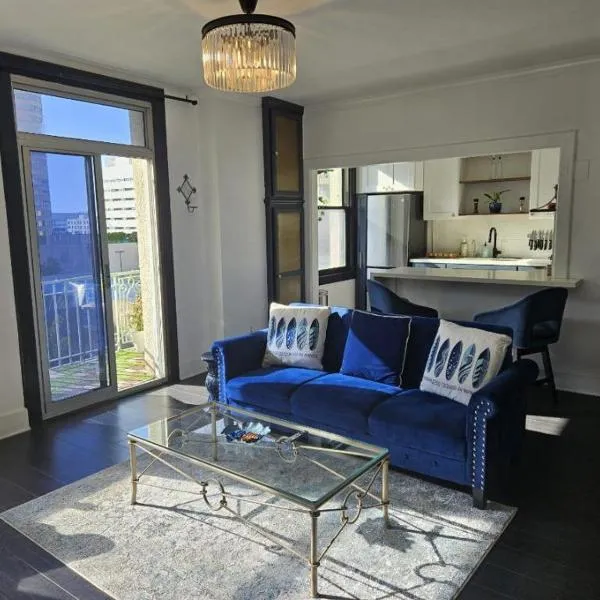 Luxe Suite Convention Center Partial Ocean View with Free Parking，位于长滩的酒店