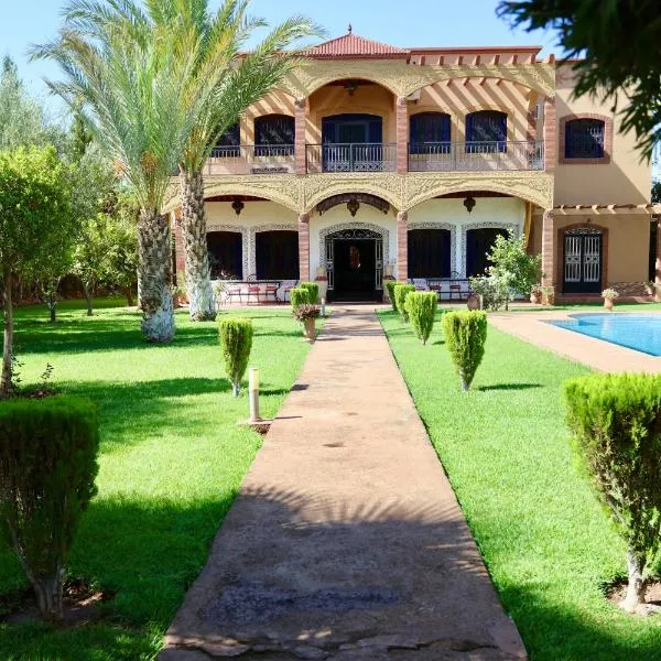Villa Les Terrasses Des Jardins，位于马拉喀什的酒店