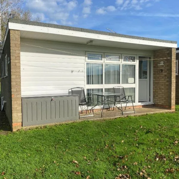 Chalet 59 Florida Holiday Park Hemsby，位于赫姆斯比的酒店
