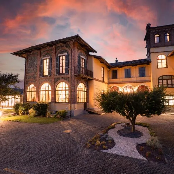 索雷尔别墅酒店，位于Colleretto Giacosa的酒店