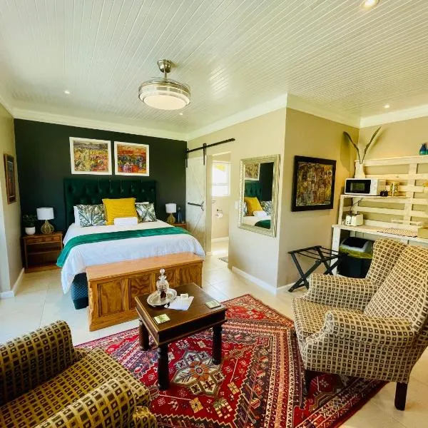 Calm Waters Guesthouse，位于普利登堡湾的酒店