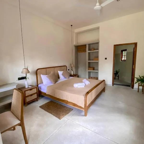 The Palm Private Cottages Midigama，位于米迪加马东的酒店