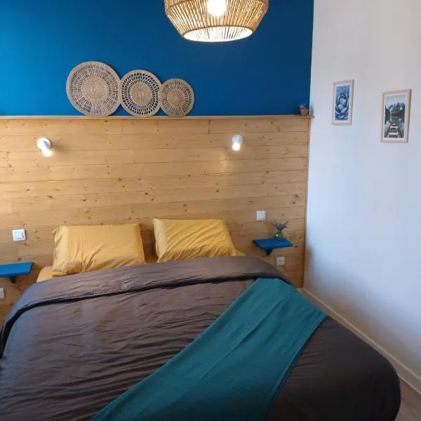 Chambre Nérondes double Le Lion d Or，位于Nérondes的酒店
