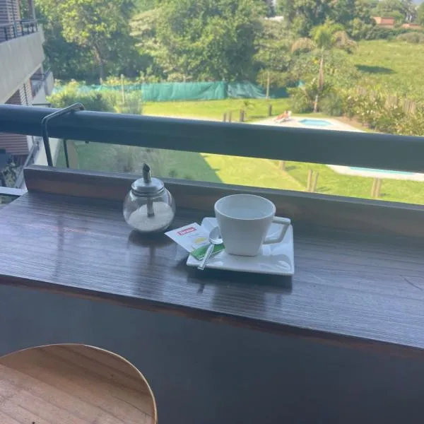 Monoambiente Village Golf，位于耶尔瓦布埃纳的酒店