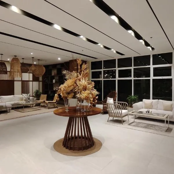 Anika's Staycation at BE Residence Lahug，位于宿务的酒店
