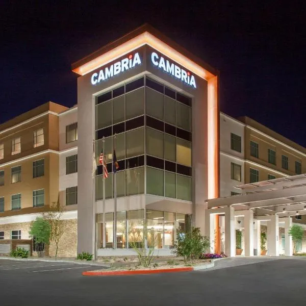 Cambria Hotel Phoenix - North Scottsdale，位于凤凰城的酒店