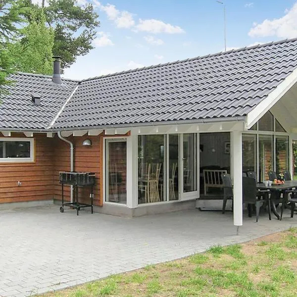 Pet Friendly Home In Köpingsvik，位于雪平斯维克的酒店