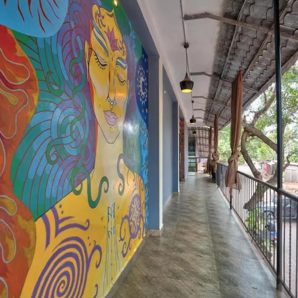 Hive Hostel Anjuna by Just Travels，位于安君纳的酒店