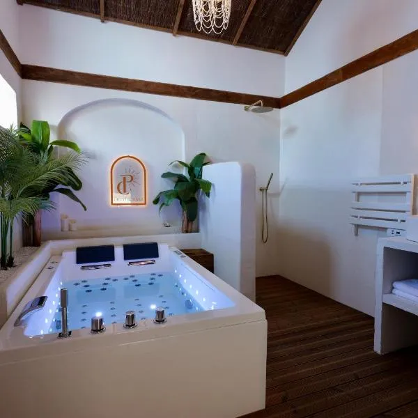 Love room Piccola casa, côté île，位于La Verpillière的酒店
