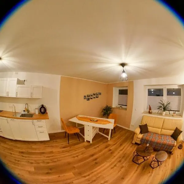 Ferienwohnung Zenti Ortsteil Zella，位于Dermbach的酒店