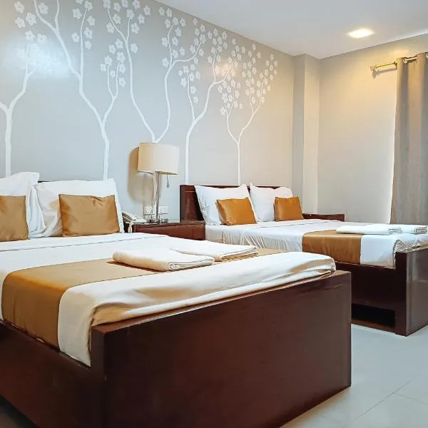 Hotel Juliana by RedDoorz，位于土格加劳的酒店