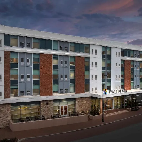 Hyatt Place Boulder Pearl Street - Newly Renovated，位于博尔德的酒店