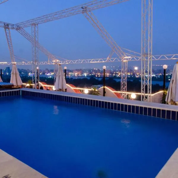 瑞士尼罗河酒店，位于开罗的酒店