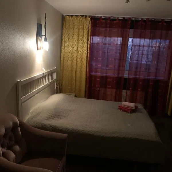 K76 - Very Nice 2-bedrooms Apartment -2 big beds-1 single bed，位于塔尔图的酒店