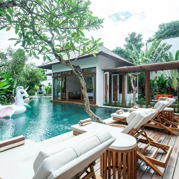 Seminyak Villa Paya paya Luxury near beach-Potato Head，位于塞米亚克的酒店