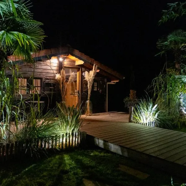 Cottage, Lodge & Spa，位于Prouilly的酒店