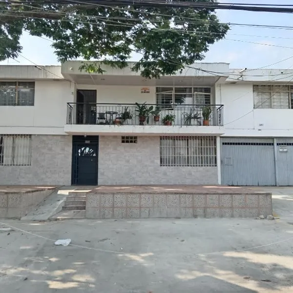 Linda casa vacacional Andy-Santiago de Cali，位于卡利的酒店