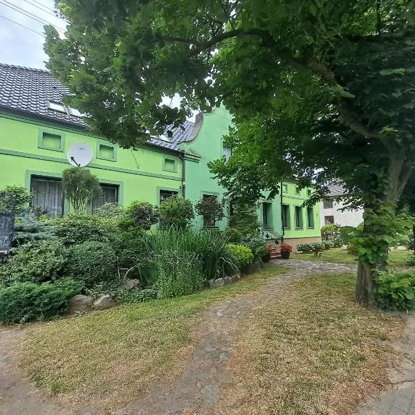 Pensjonat Florentyna，位于Warnice的酒店