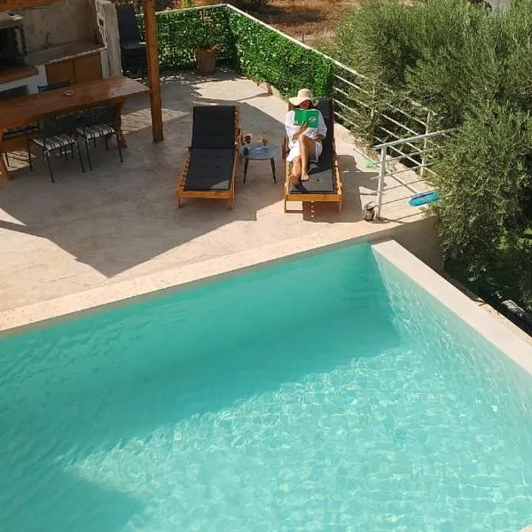 Rafaela holiday home，位于皮特斯迪亚的酒店