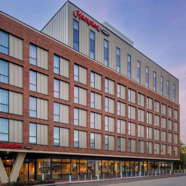 Hampton By Hilton Nuneaton，位于纽尼顿的酒店