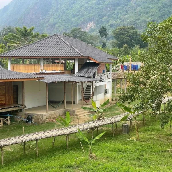 Eco Farm Stay and Hostel，位于Ban Phathok的酒店