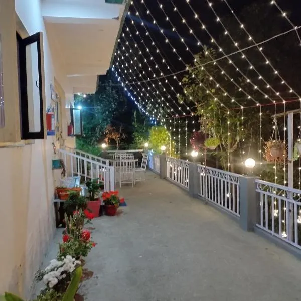 Sanchi's Homestay 2BHK，位于博瓦利的酒店