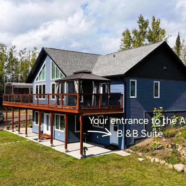 Central Thunder Bay Retreat，位于桑德贝的酒店