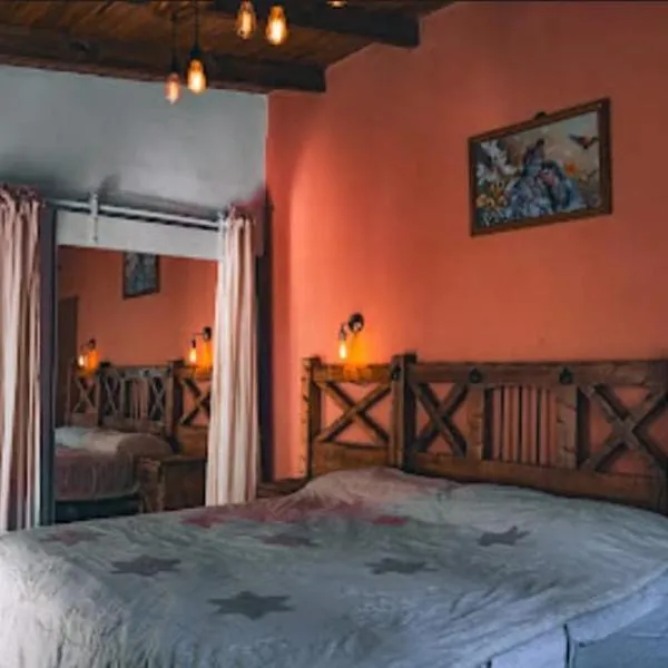Hostal SPA Casa de Piedra，位于La Quebrada的酒店