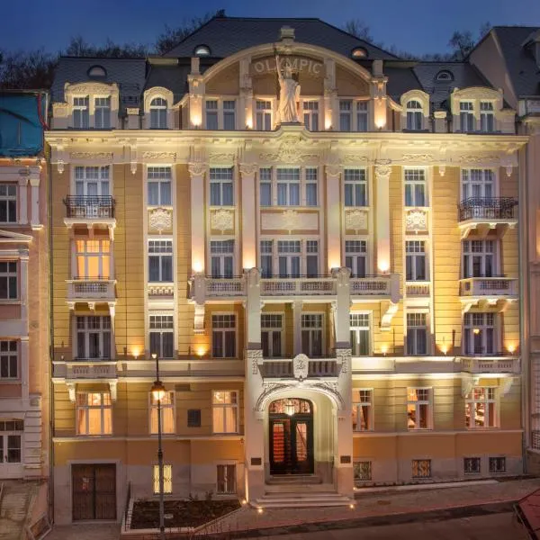 奥林匹克宫豪华温泉酒店，位于Radošov的酒店