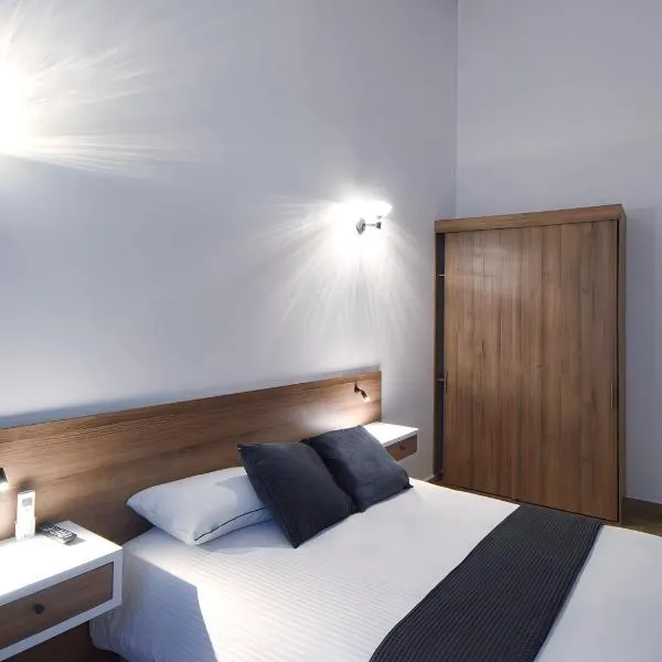 Valymar Inn International Home Hotel，位于卡利的酒店
