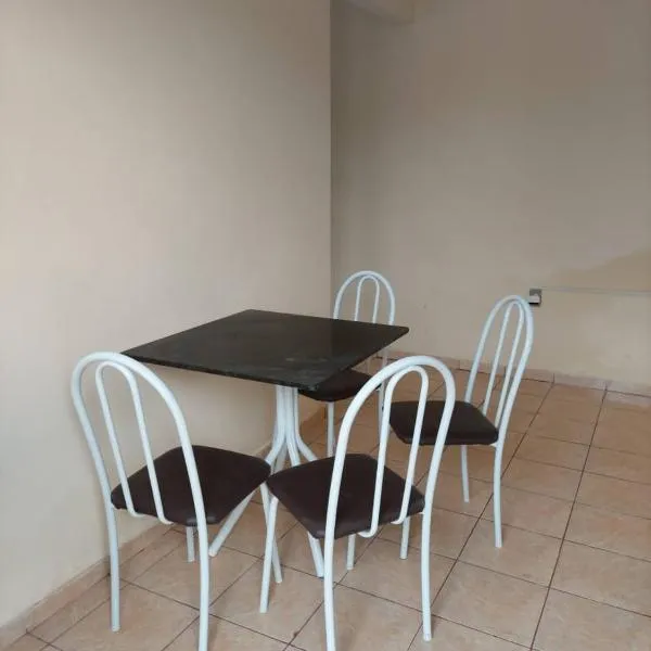 Casa Mobiliada，位于科伦巴的酒店