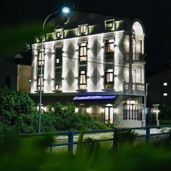 Hạ Tím Villa，位于阿普春安的酒店