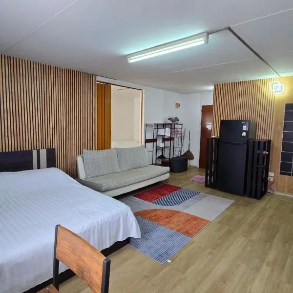 อิมแพ็ค เมืองทองธานี ห้องพักรายวัน Popular Condo T8，位于暖武里府的酒店