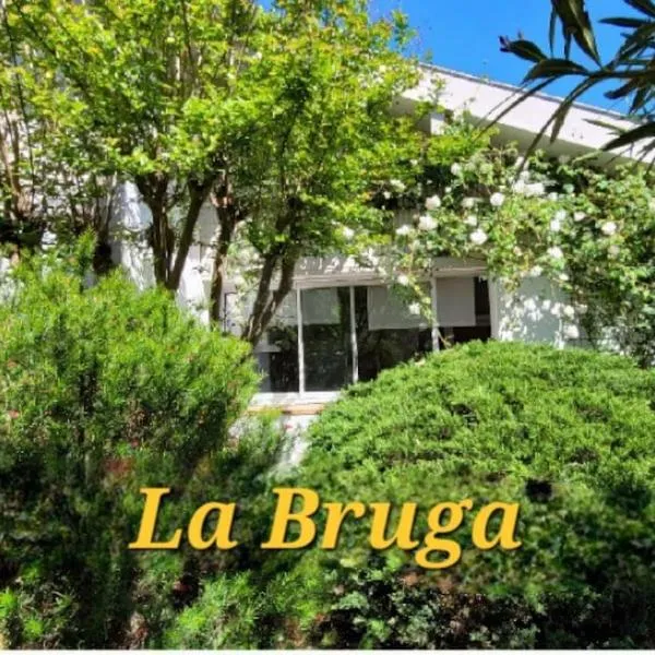 La Bruga，位于圣万森德提罗斯的酒店