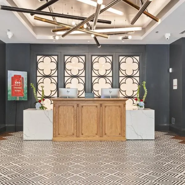 巴顿鲁日市中心靛蓝酒店，位于巴吞鲁日的酒店