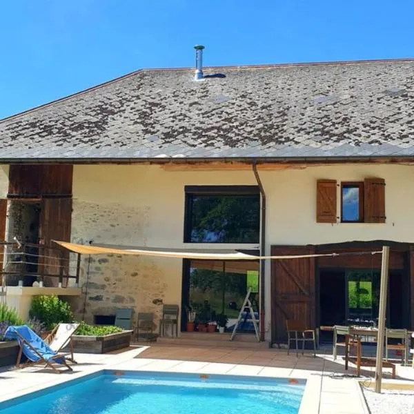 Maison de campagne 10 min d'Aix，位于La Biolle的酒店