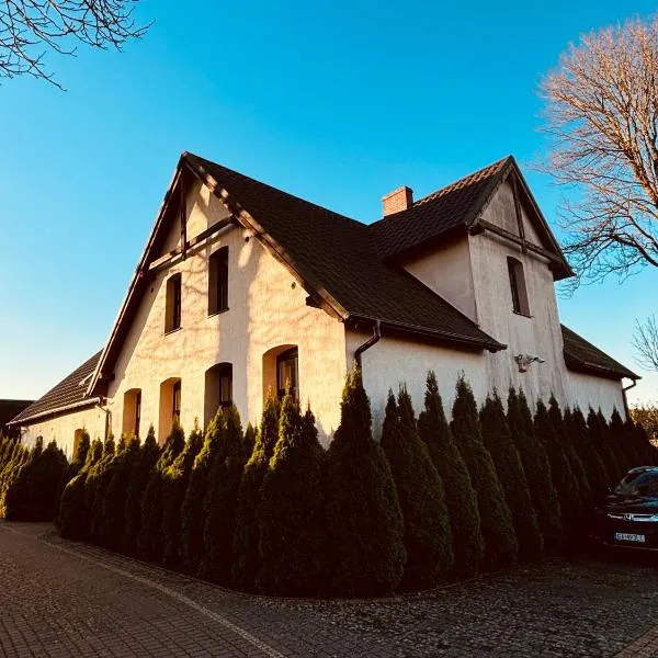 Folwark Minikowo - Agroturystyka w Borach Tucholskich - 5 pokoi z prywatnymi łazienkami,位于Bysław的酒店