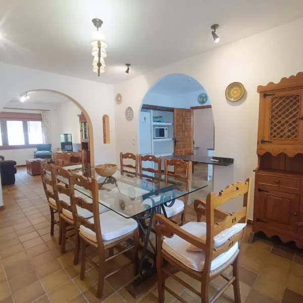 Casa Rural en Valmuel El Arquero，位于Valmuel的酒店